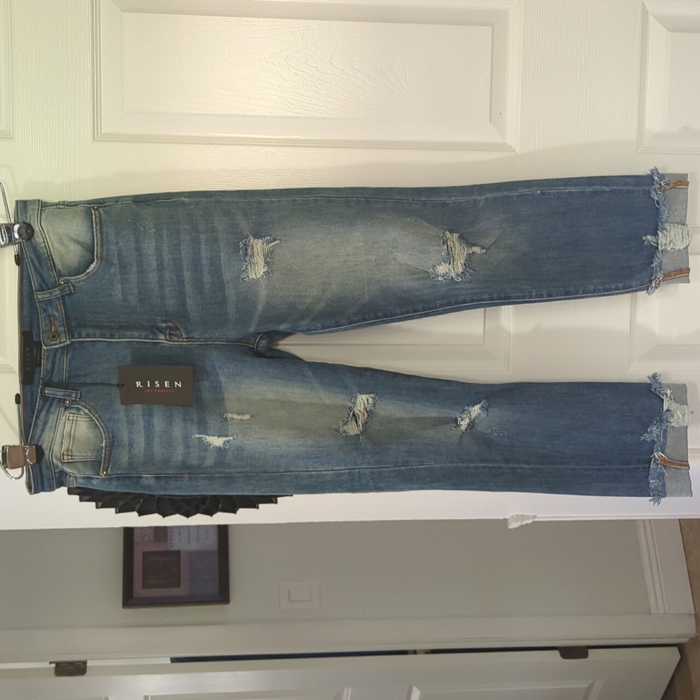NWT RISEN HIGH WAISTED TURN BACK CUFF/UNCUFFED STRAIGHT JEANS SIZE 29/9 - Picture 6 of 7